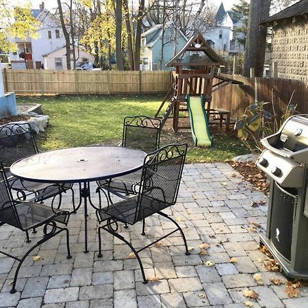 ~*Pet Friendly 30Min To Downtown*~ The Bostonian Villa Luaran gambar