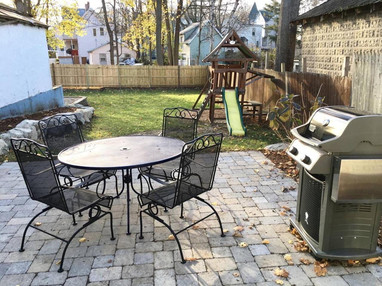 ~*Pet Friendly 30Min To Downtown*~ The Bostonian Villa Luaran gambar